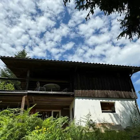 Homestay Chalet Nomad